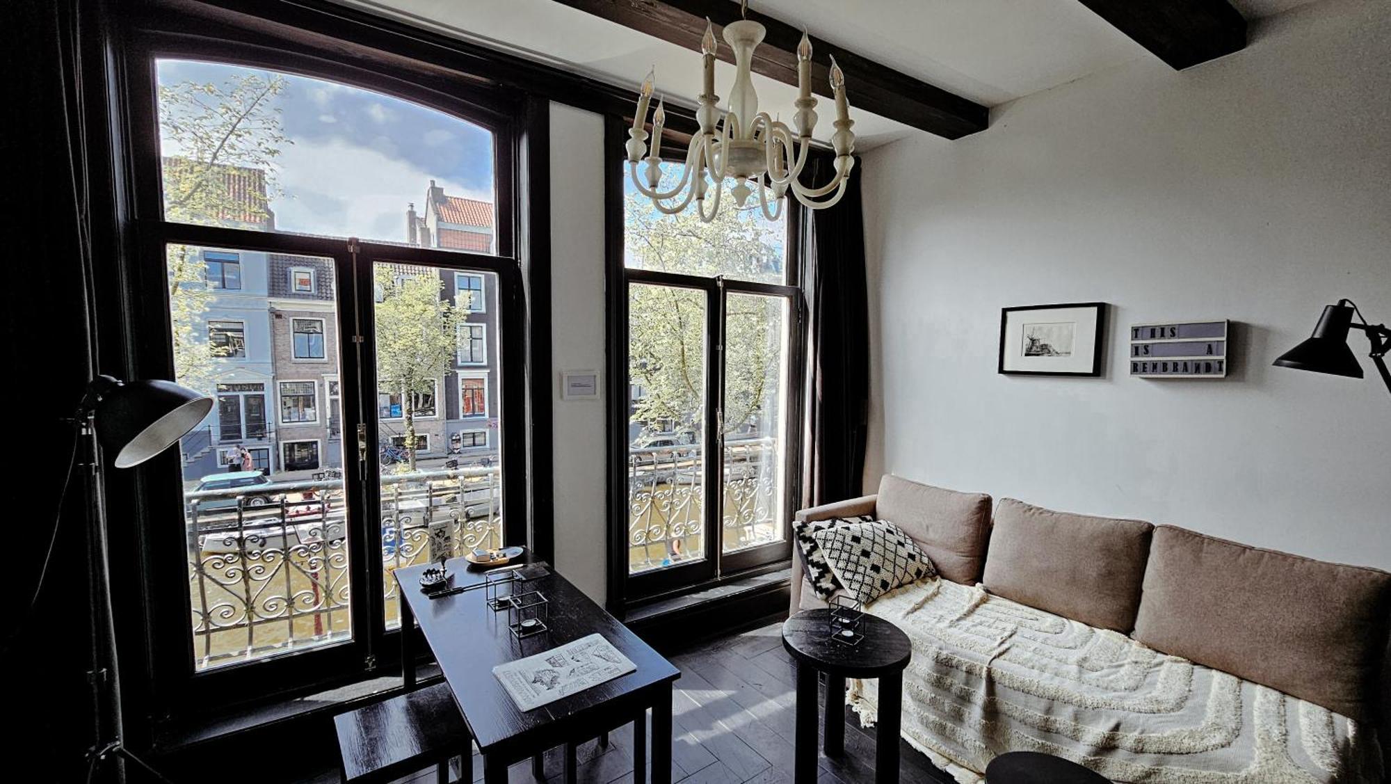 The Black Beauty Private Studio With Canal View From 1799 Amsterdam Eksteriør billede